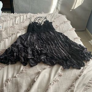 Super flowy lavender and black dress